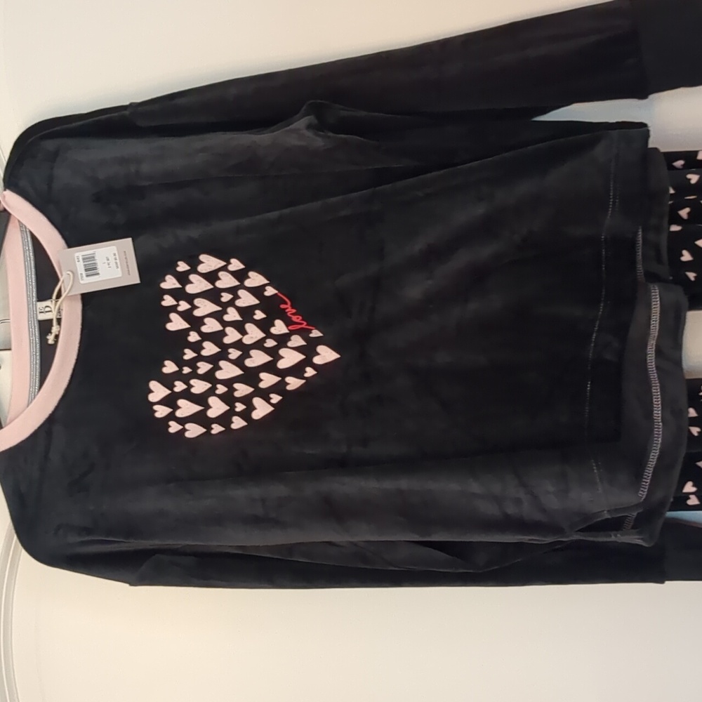 Ellen DeGeneres Pajama Set - Picture 2 of 7
